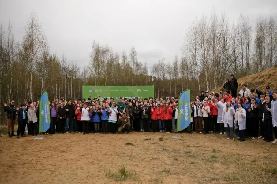 Нижегородцы расчистили Бурнаковскую экотропу в ходе общегородского субботника